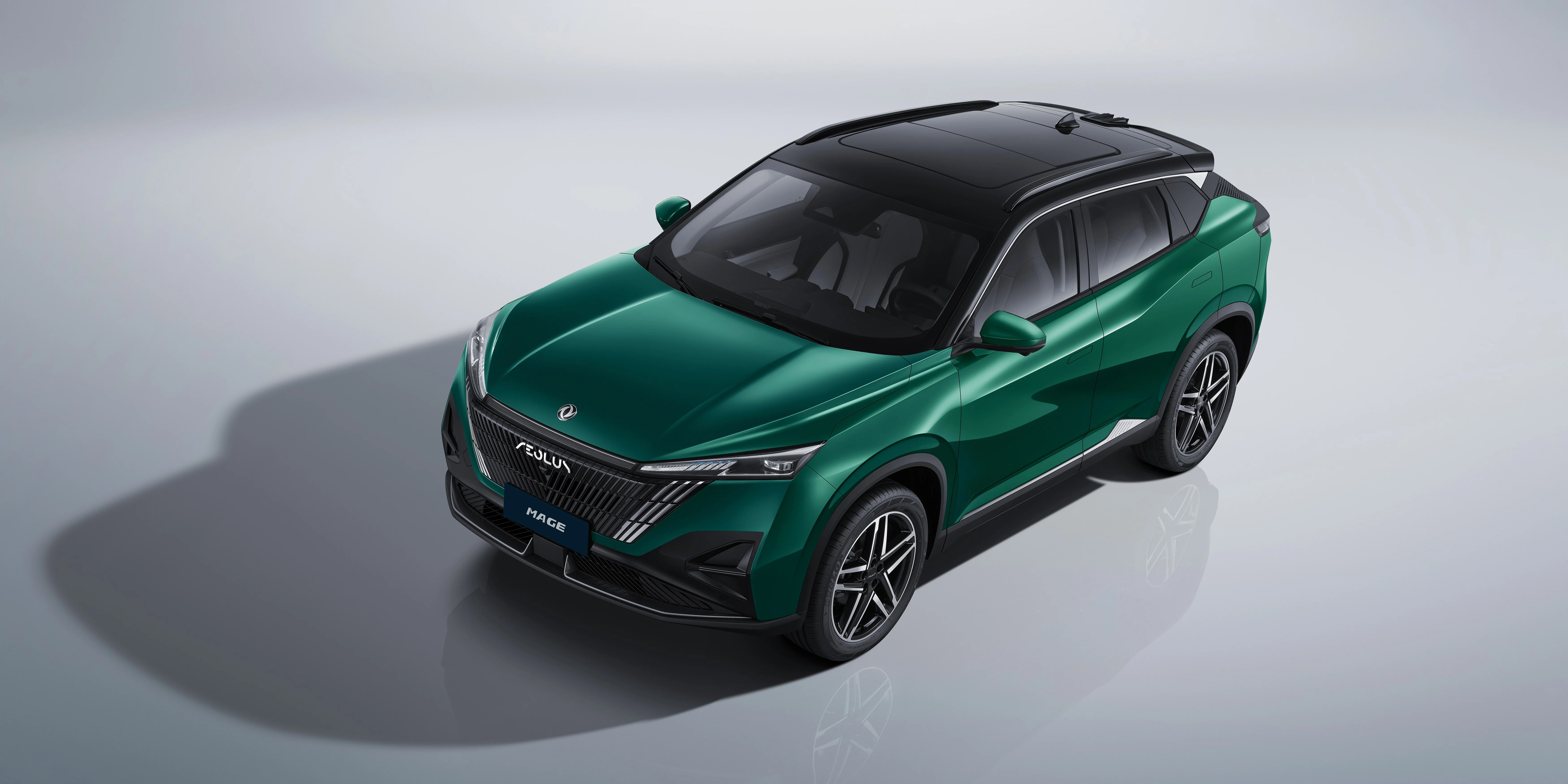 Dongfeng 007 spotlight exterior view