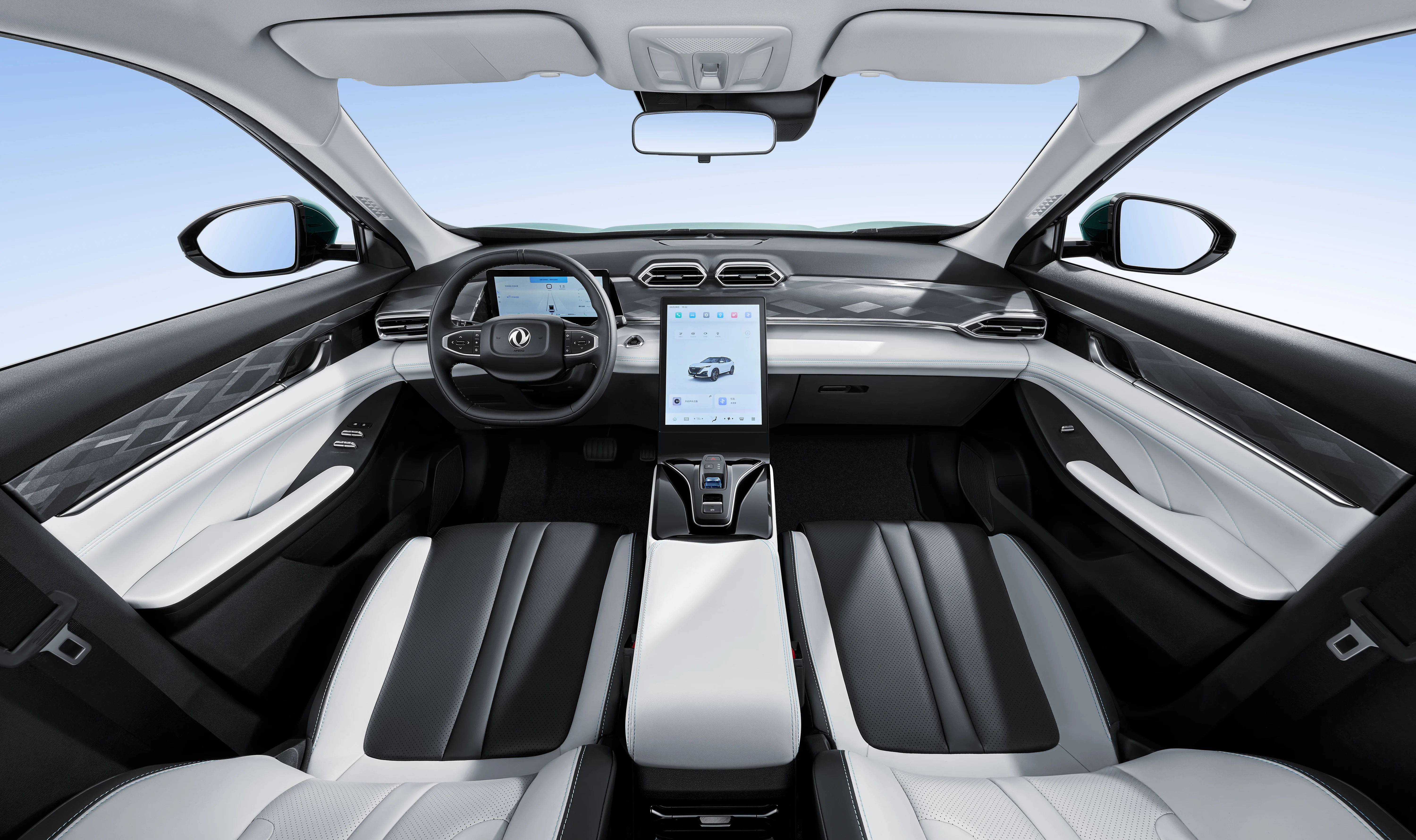 Dongfeng mage interior view